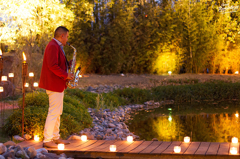 saxofonista para cena romantica